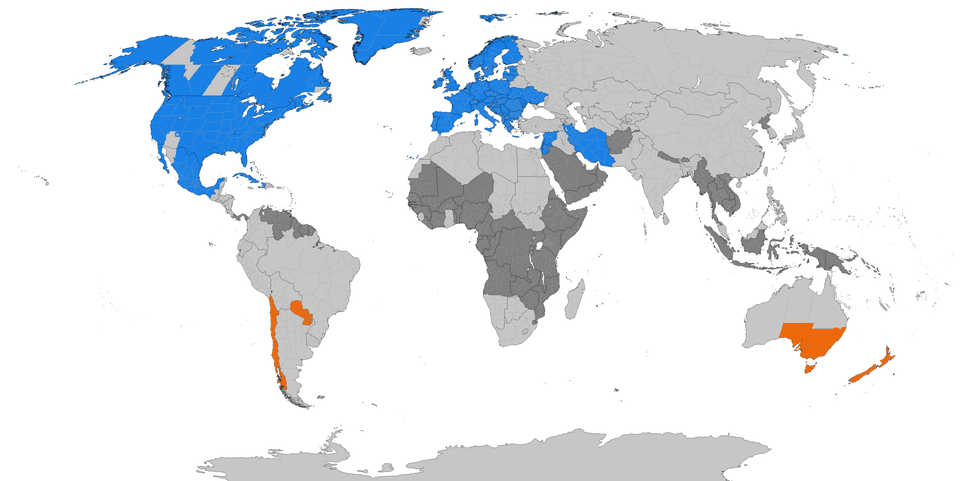 DST around the world – Blue and Orange observes DST – Light Grey used to observe DST – Dark Grey never had DST