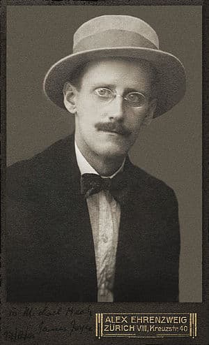 James Joyce, 1 photographic print, b&w, cartes... James Joyce, 1 photographic print, b&w, cartes...